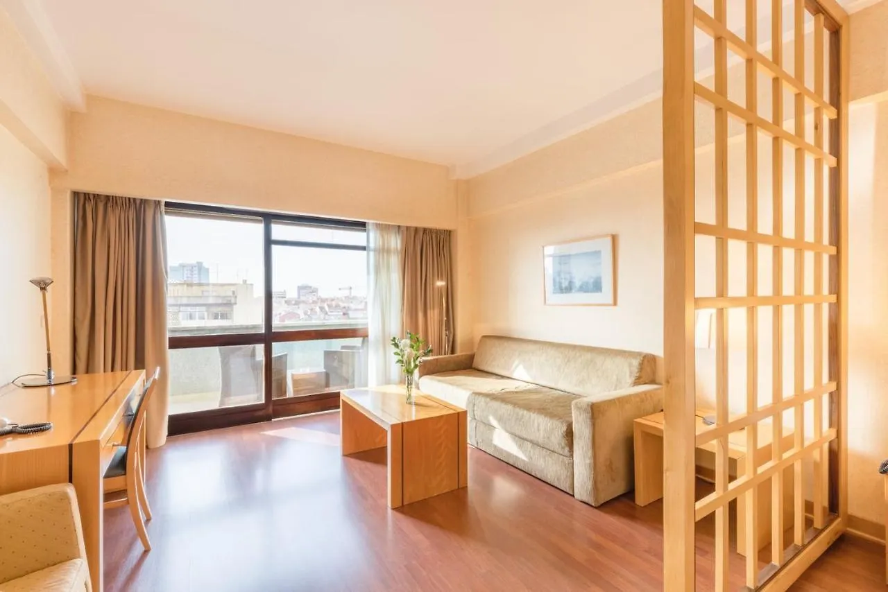 Hotel Roma Лиссабон 3*,